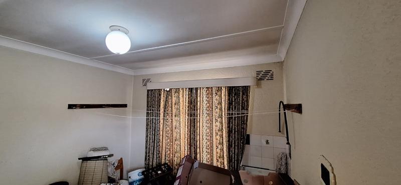 3 Bedroom Property for Sale in Goodwood Central Western Cape